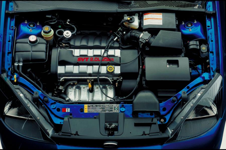  Ford Focus SVT 2002 года  (фото 51 из 98)